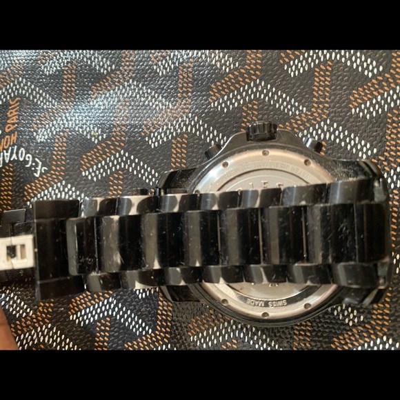 Mavado Series 800 Watch - Picture 2 of 3